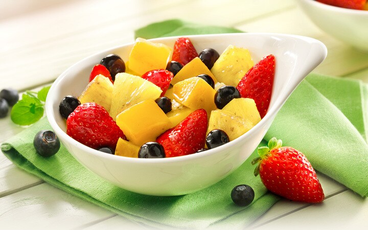 Kleurrijke fruitsalade (Artikelnummer 00807)