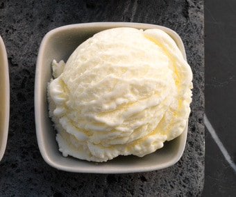 Crème glacée vanille façon ‘grandmère’ (Numéro d’article 02082)