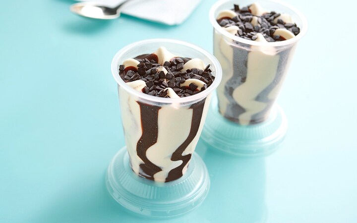 Coupes crème glacée ‘dame blanche’ (Numéro d’article 02057)