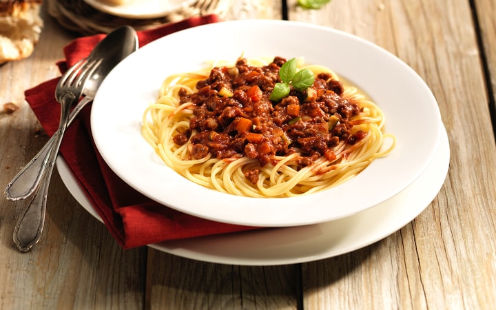 Spaghetti bolognaise (Numéro d’article 02791)